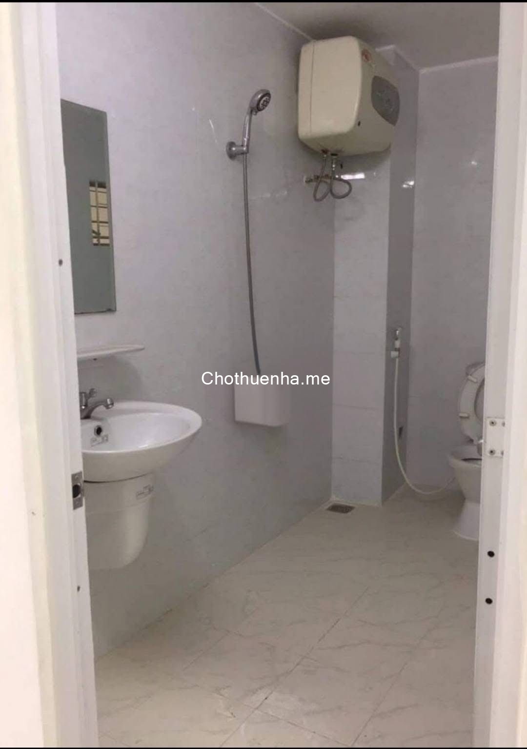 Cho Thuê Nhà mặt tiền nguyên căn Cư Xá Ra Đa, Phường 13, Quận 6