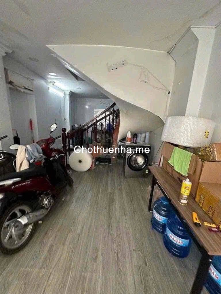 Cho thuê nhà Ngô Quyền, P.6, Quận 10 - DT 3,6x12 trệt 3 lầu 5pn 2wc