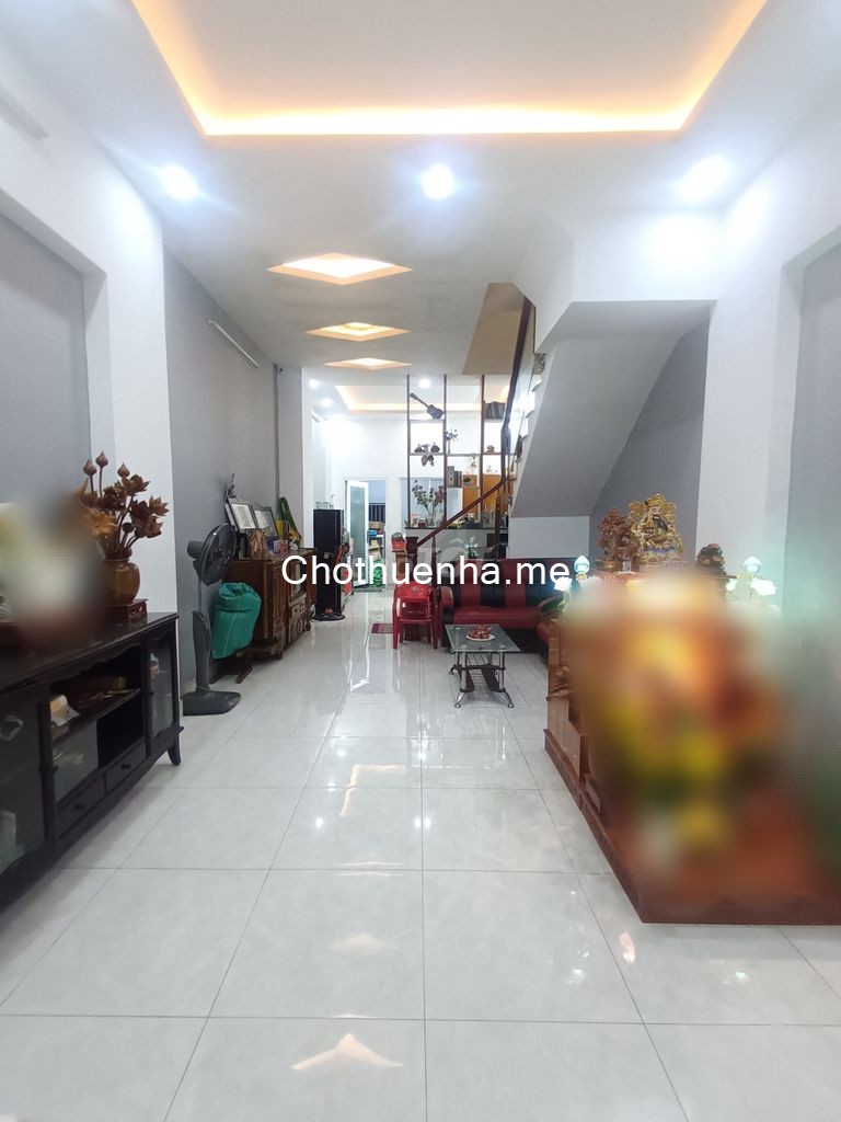 Cho thuê nhà hẻm xe tải đường 160 gần Lã Xuân Oai Quận 9