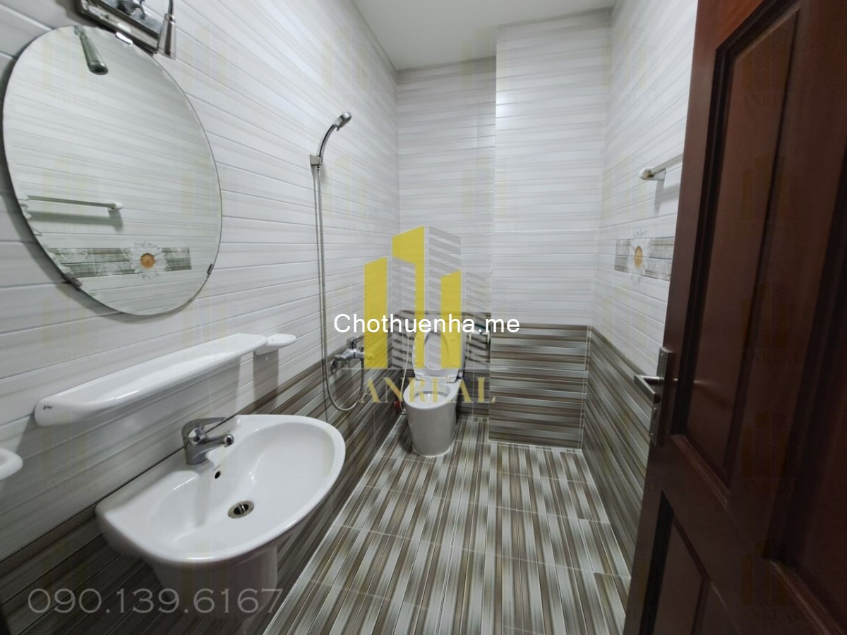 Nhà Gần Song Hành 3 Lầu 5 Phòng - Nhà Mới Giá 32 Triệu