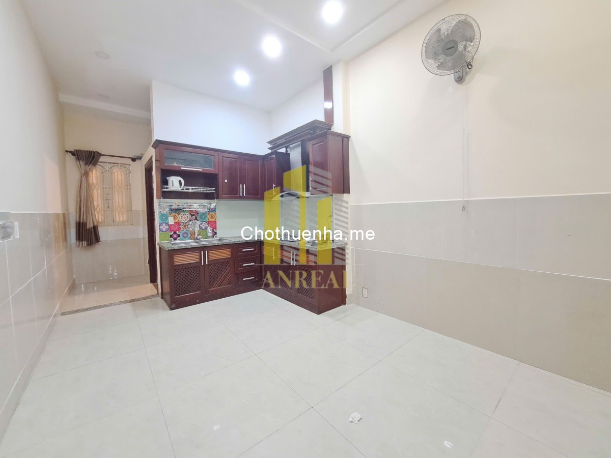 Villa Nhỏ Khu Trần Não 250m2 - Giá Chỉ 22 Triệu - 4 Phòng