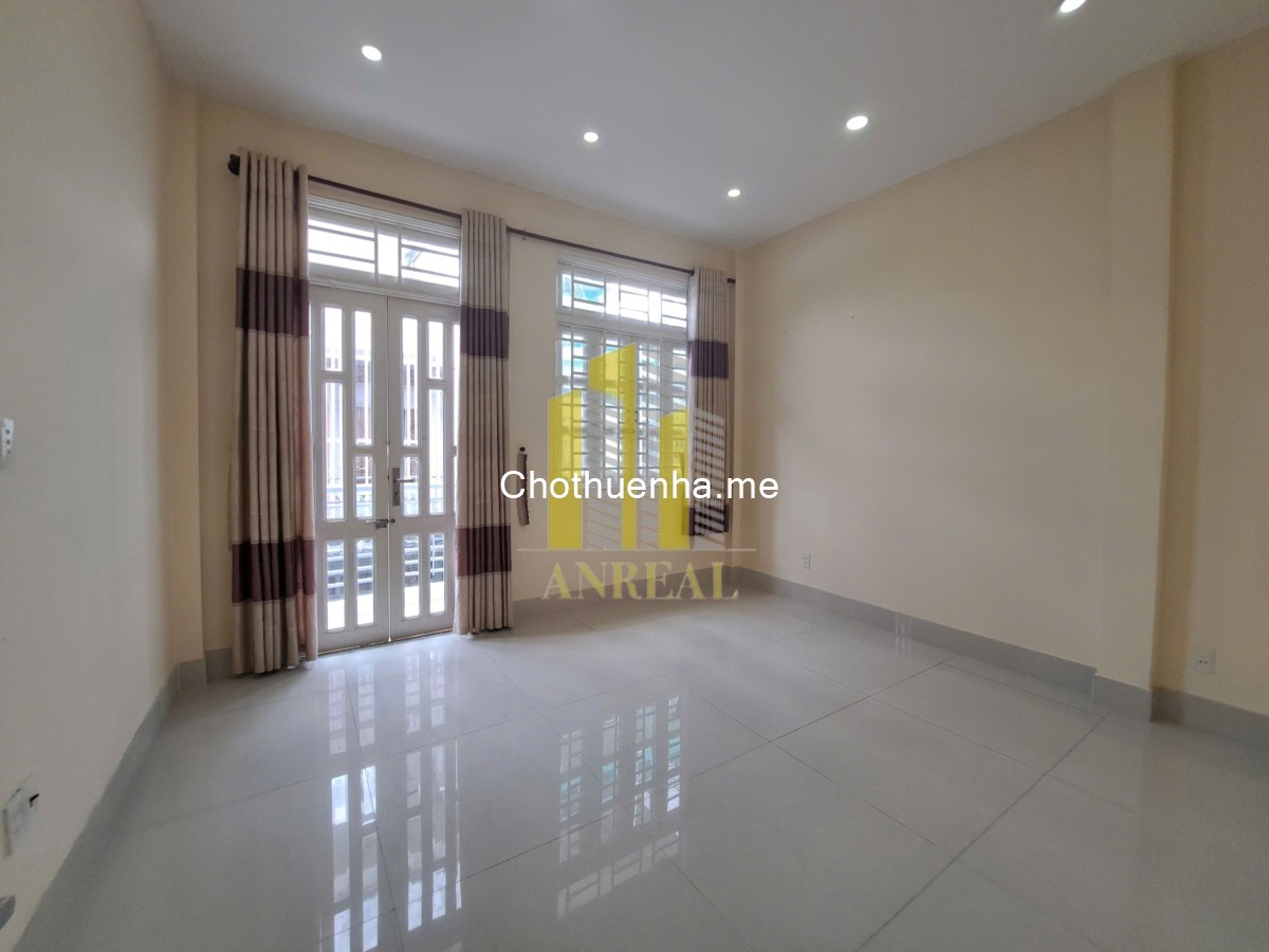 Villa Nhỏ Khu Trần Não 250m2 - Giá Chỉ 22 Triệu - 4 Phòng