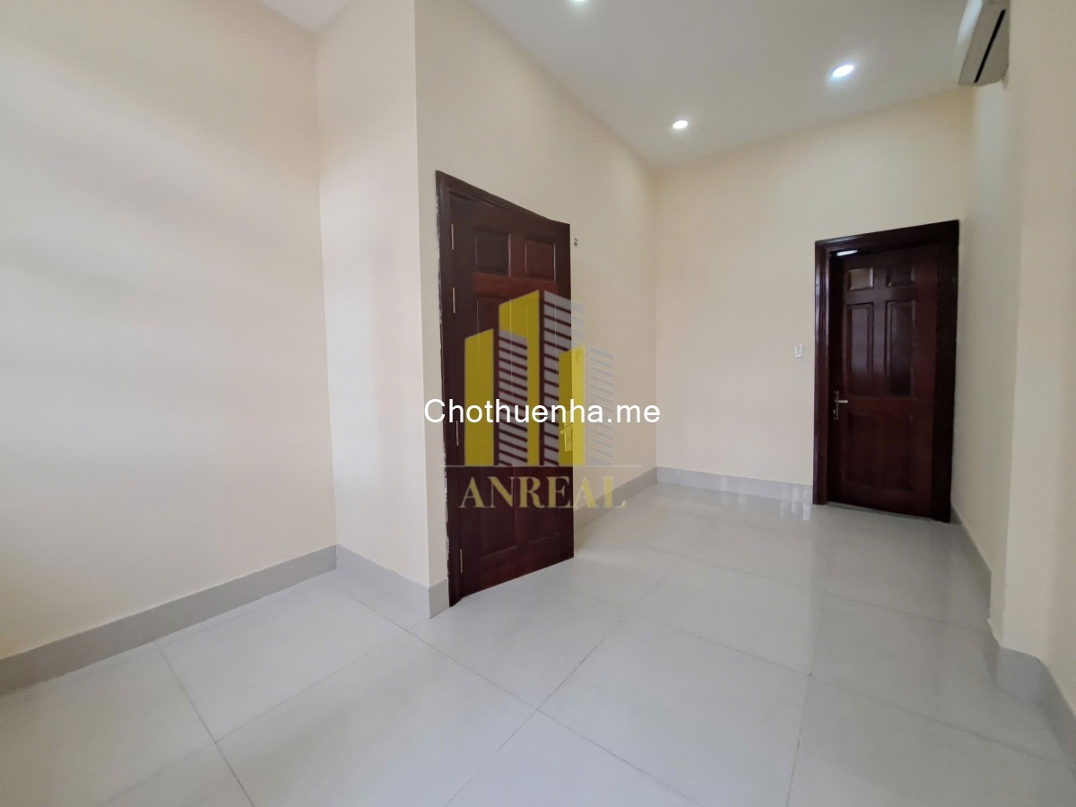 Villa Nhỏ Khu Trần Não 250m2 - Giá Chỉ 22 Triệu - 4 Phòng