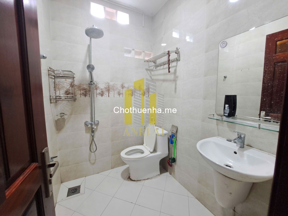 Villa Nhỏ Khu Trần Não 250m2 - Giá Chỉ 22 Triệu - 4 Phòng