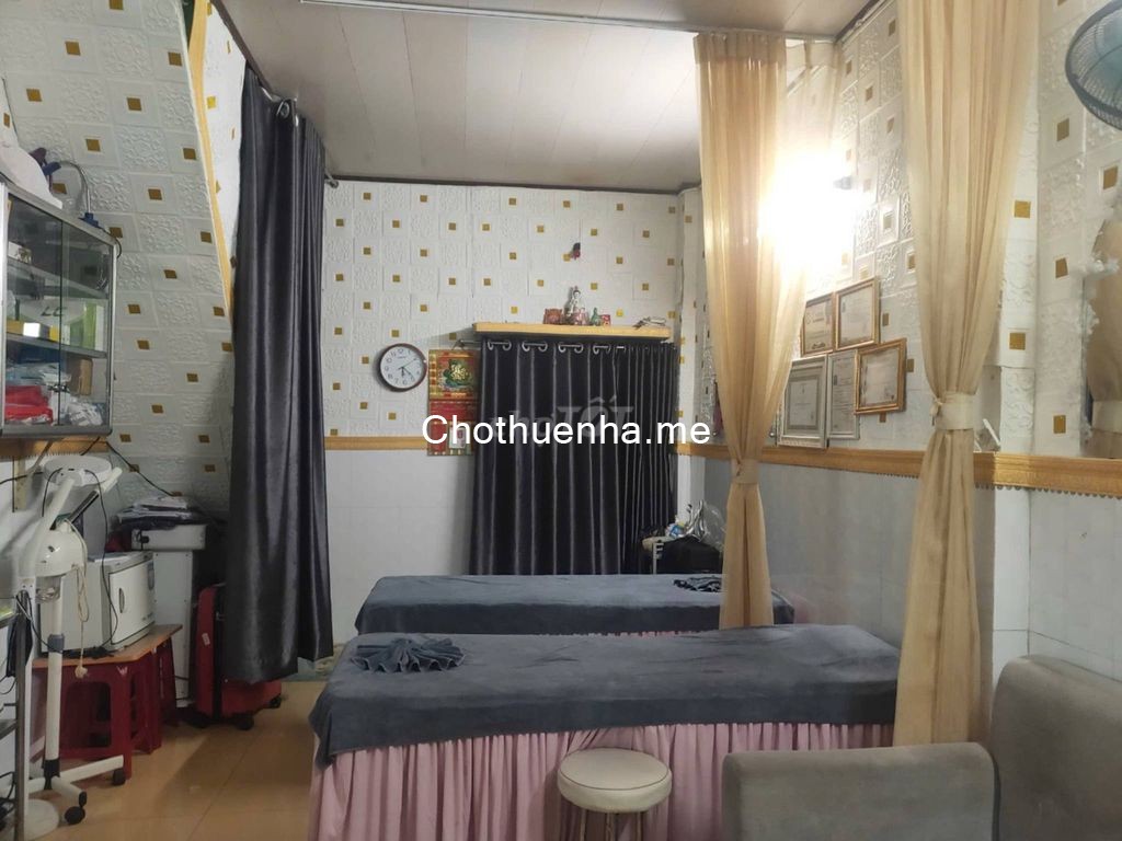 Nhà 1/ cách mặt tiền đường Lạc Long Quân 1 căn, 1 trệt, 1 lầu, 2 phòng ngủ, 1 WC