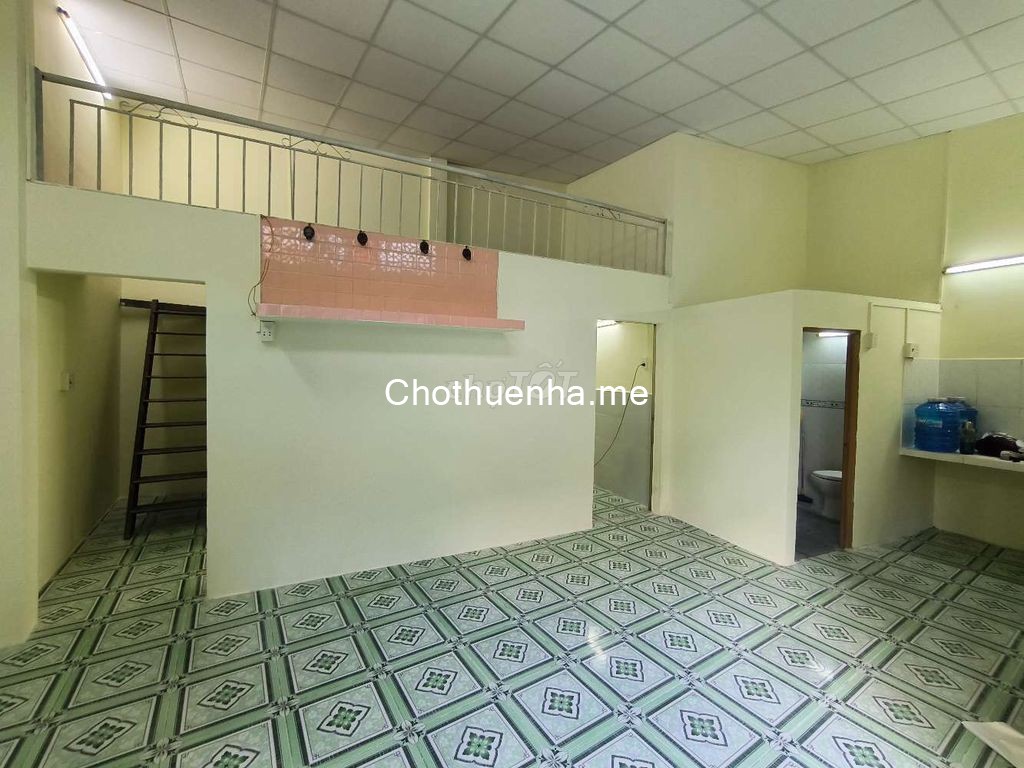Cho thuê nhà 33m2, 1 trệt 1 lửng, hẻm 84 Bình Tiên (P3 Q6 cũ)