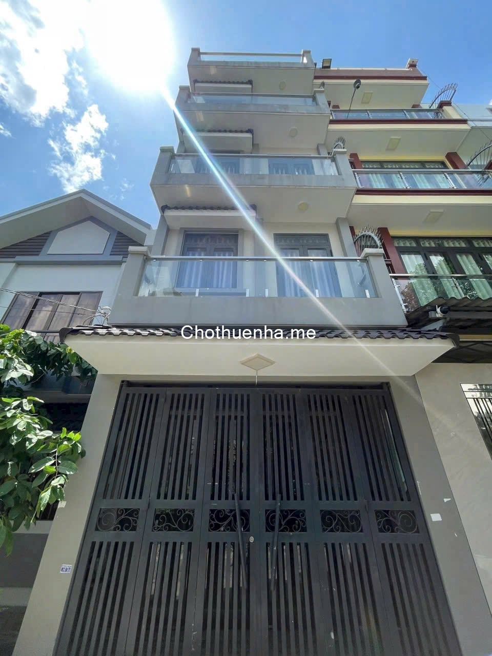 Cho thuê nhà đẹp mới 100% Trung Mỹ Tây, Quận 12.