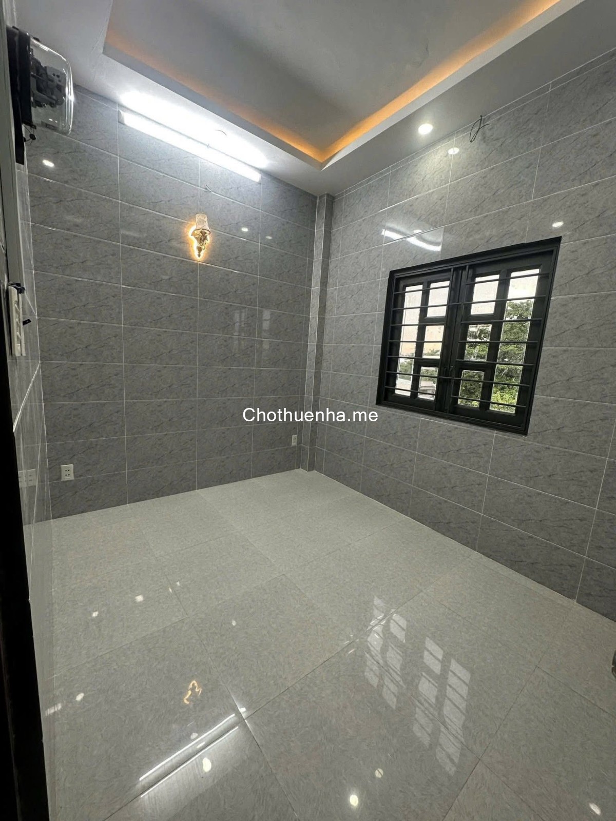 Cho thuê nhà nguyên căn đường số 5 (Lê Đức Thọ), 1 trệt 2 lầu 4pn 3wc