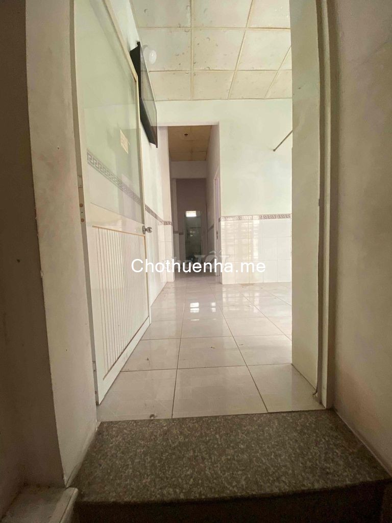 Cho thuê nhà 3 mặt tiền hẻm Lò Siêu, P.16, Q.11 – gần Hồng Bàng