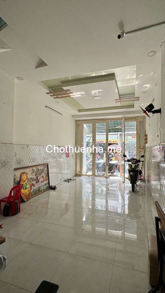 Cho thuê nhà 2 mặt tiền đường Đội Cung Phường 8 Quận 11