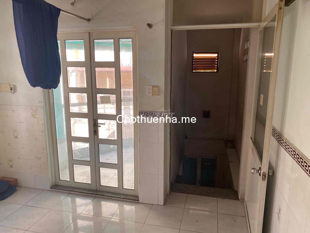 Cho thuê nhà 3 mặt tiền hẻm Lò Siêu, P.16, Q.11 – gần Hồng Bàng