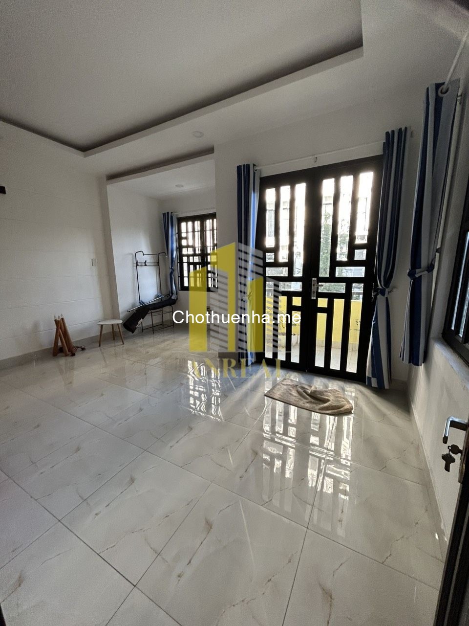 Cho Thuê Villa Mini Khu Thảo Điền, Có Sân | 3 Phòng Giá 30 Triệu