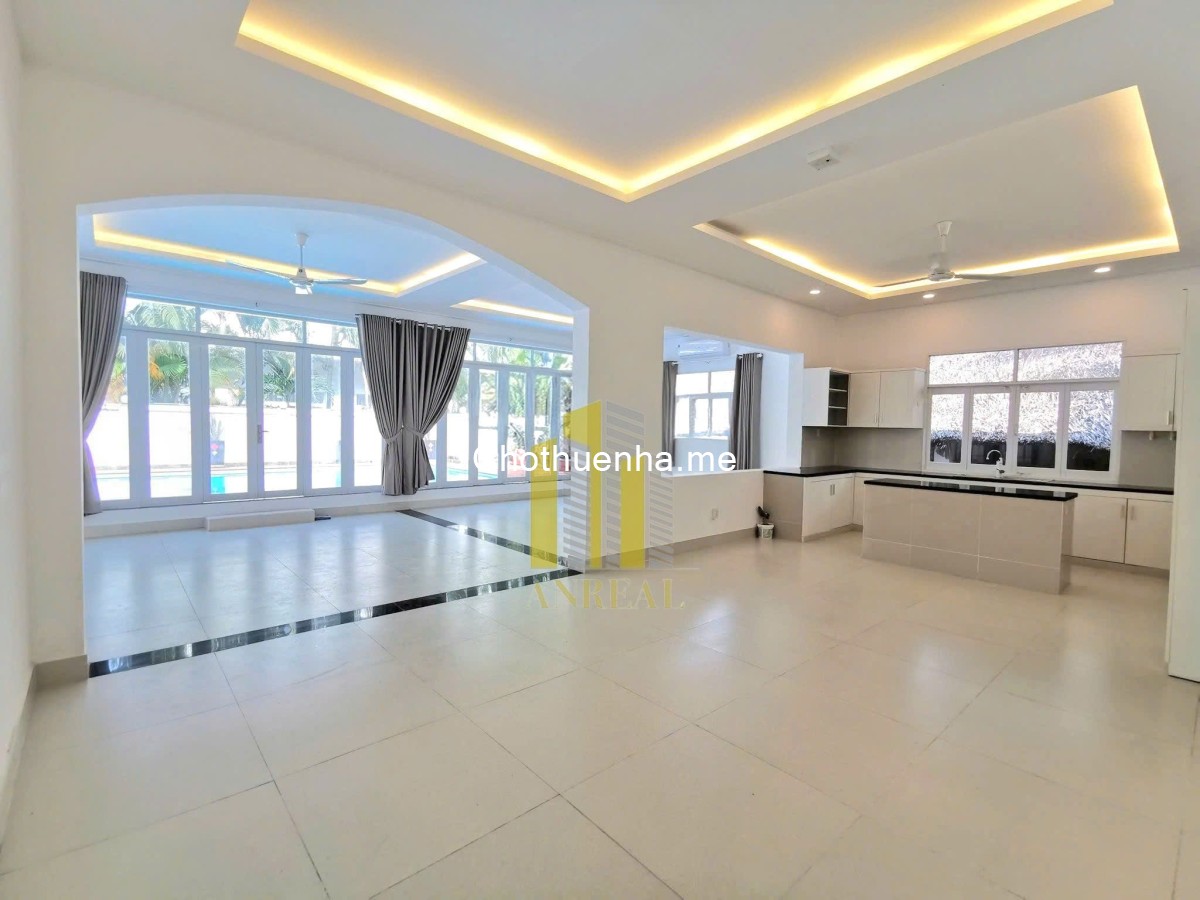 Cho thuê biệt thự An Phú có hồ bơi riêng – Sân vườn, giá 2800 USD