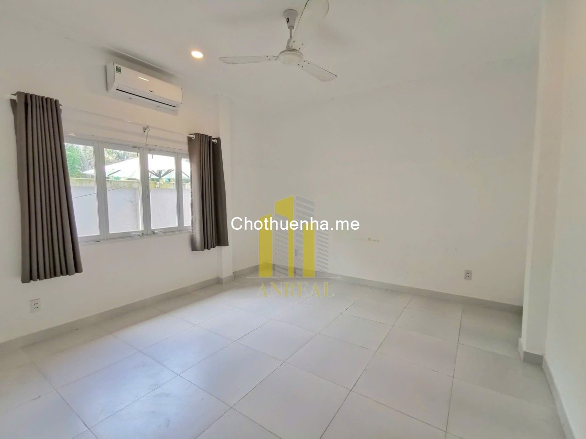 Cho thuê biệt thự An Phú có hồ bơi riêng – Sân vườn, giá 2800 USD