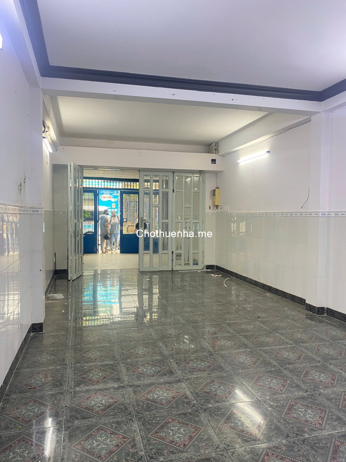 Cho thuê nhà 1 Trệt, 2 lầu, 3PN 3WC, hẻm 8m Tô Hiệu, Tân Phú