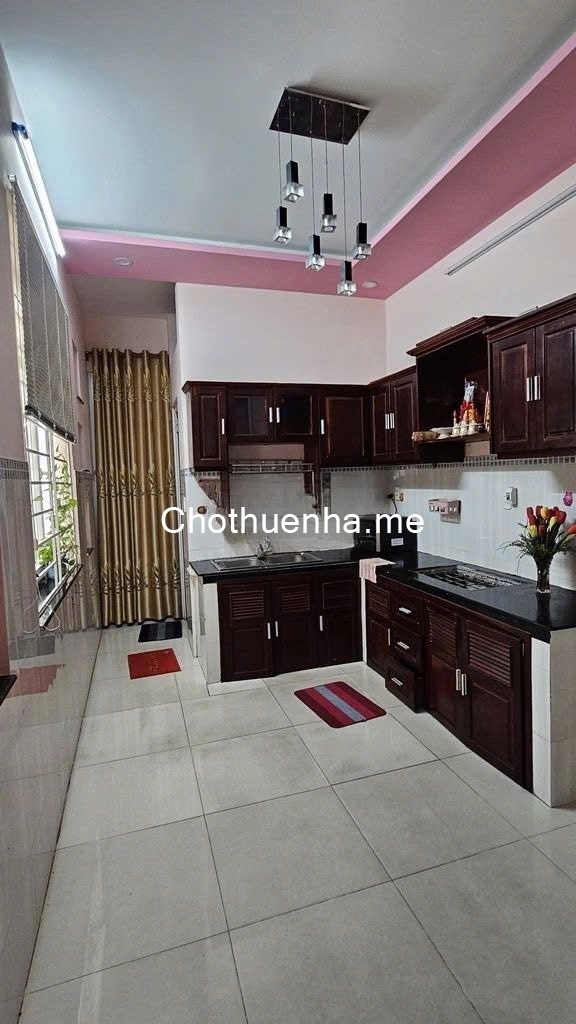 Nhà nguyên căn hẻm 514/ Lê Đức Thọ, 1 trệt 2 lầu, giá rẻ