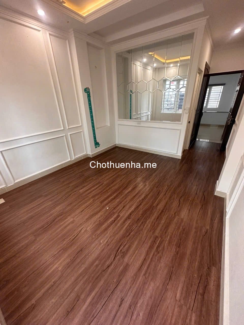 Nhà cho thuê ngay Võ Oanh, Bình Thạnh phù hợp làm công ty – Căn phòng – Studio – Lớp học