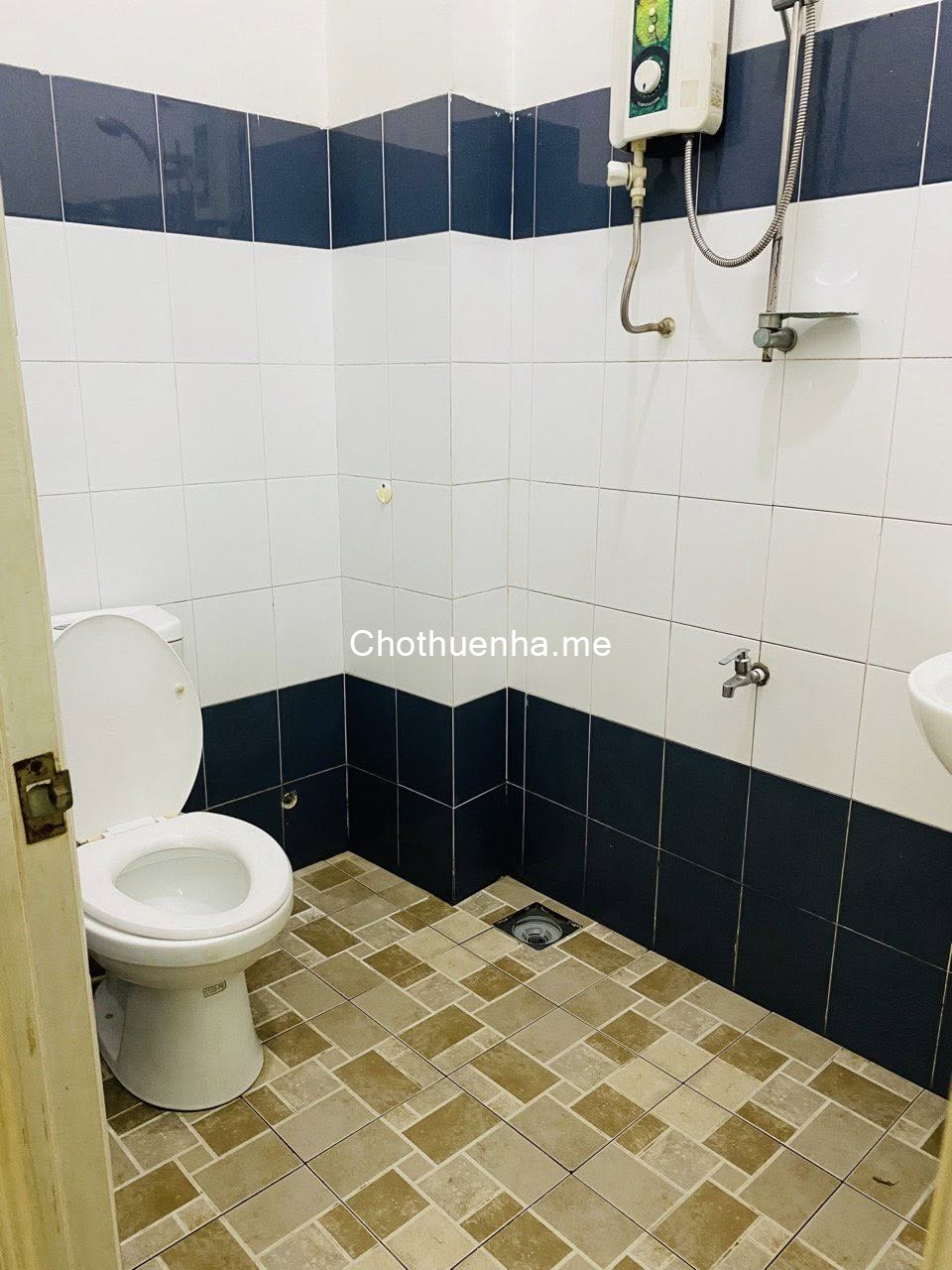 Cho thuê nhà đường Đình Phong Phú, P. Tăng Nhơn Phú B, gần Lê Văn Việt