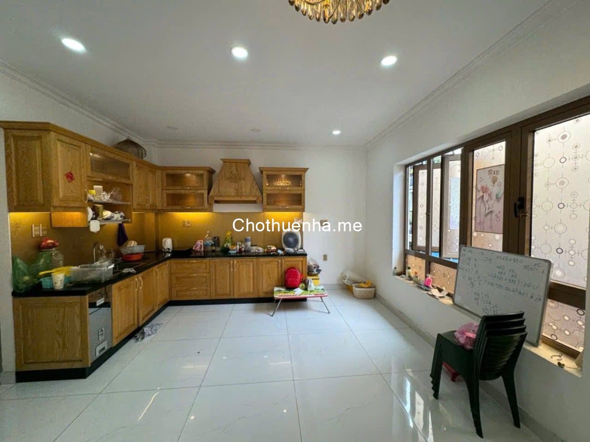 Cho thuê nhà mặt tiền trung tâm Phú Nhuận – Giá chỉ 25 triệu/tháng