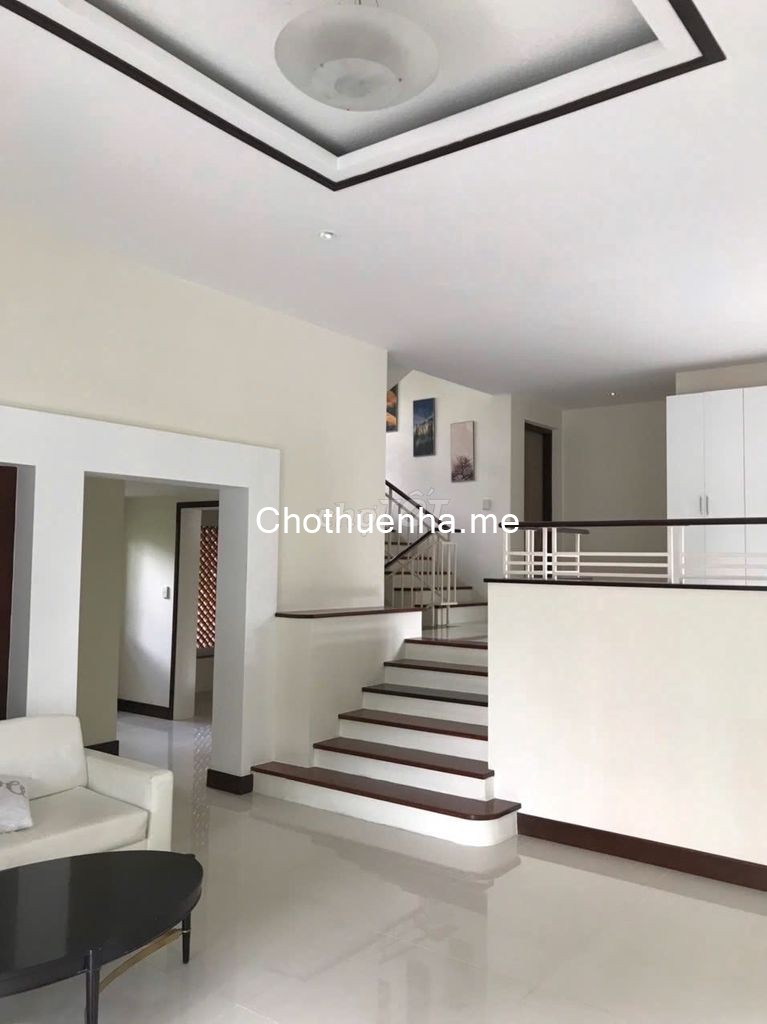 Cho thuê villa góc 2 mặt tiền – khu compound đường Nguyễn Văn Hưởng, Phường Thảo Điền, Quận 2