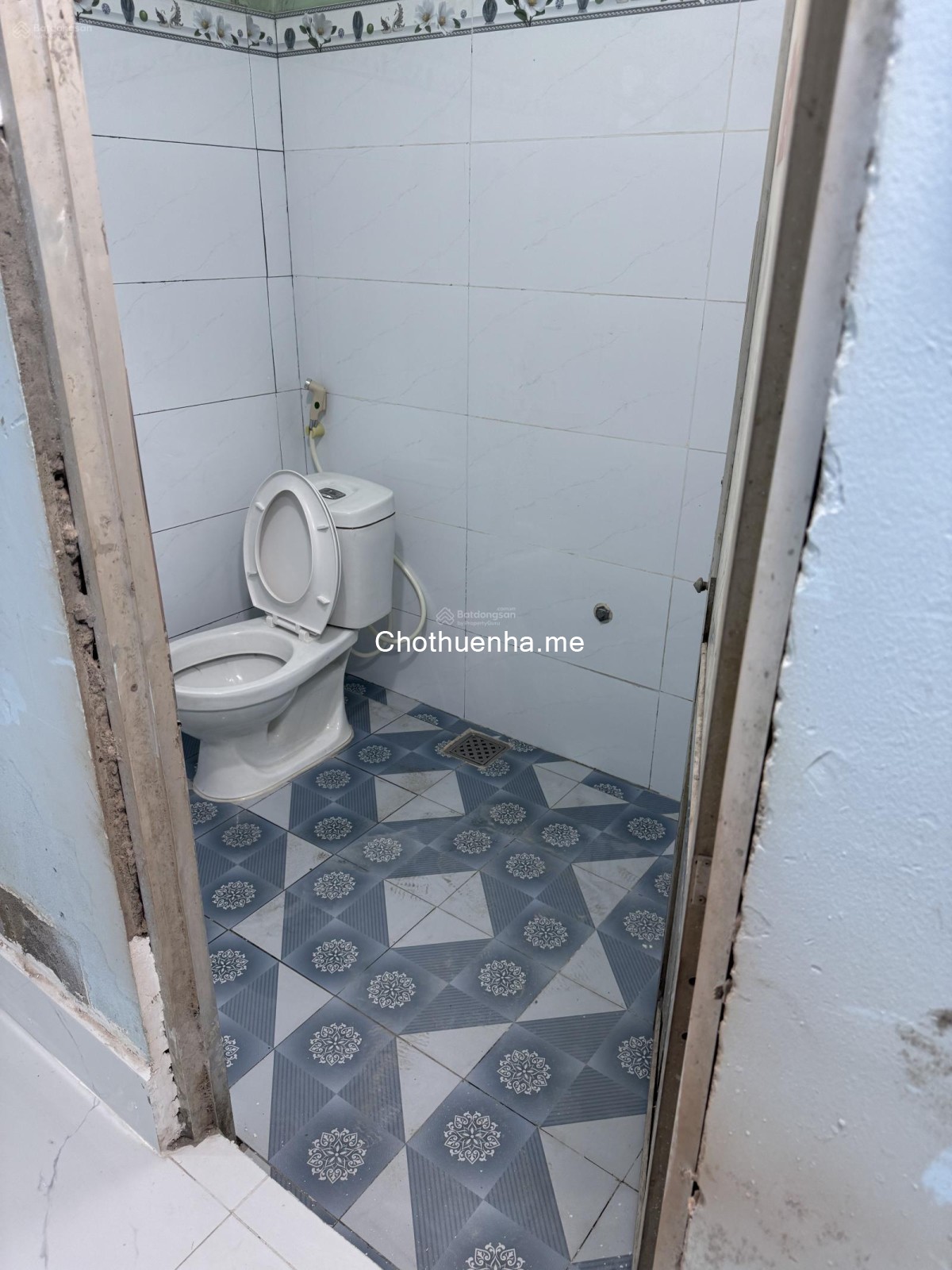 Cho thuê nhà mặt tiền đối diện trường THPT Tân Bình chính chủ, tiện kinh doanh, mua bán