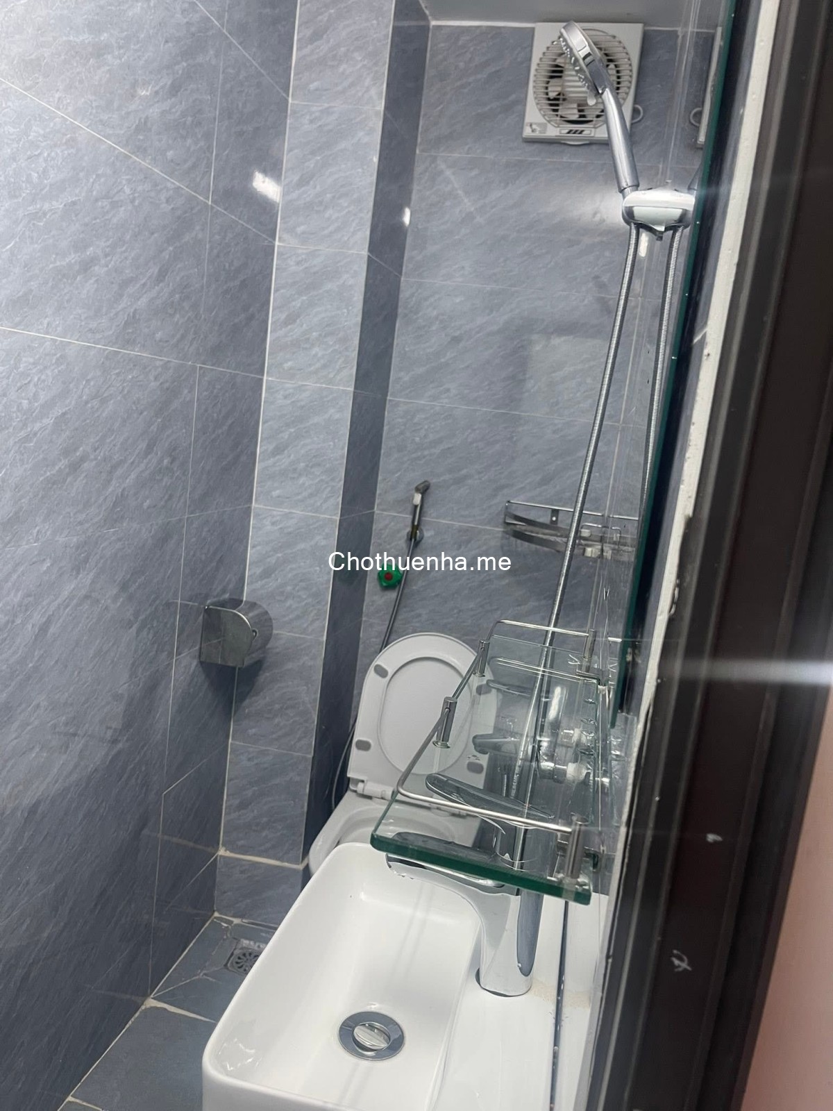 Cho thuê nhà nguyên căn ngõ 260 Phố Vọng, 25m2 × 4 tầng, gồm 2 phòng ngủ, 2WC, 9 triệu