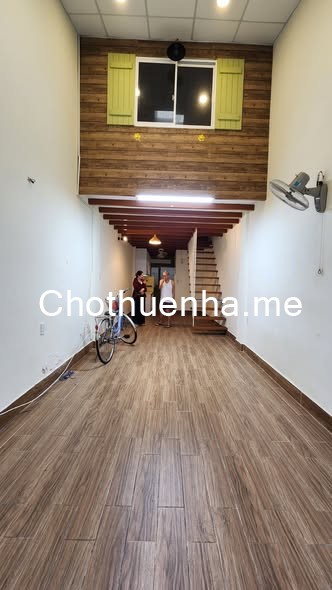 Cho thuê nhà nguyên căn hẻm 1/ Cách Mạng Tháng 8, P.10, Q.3.