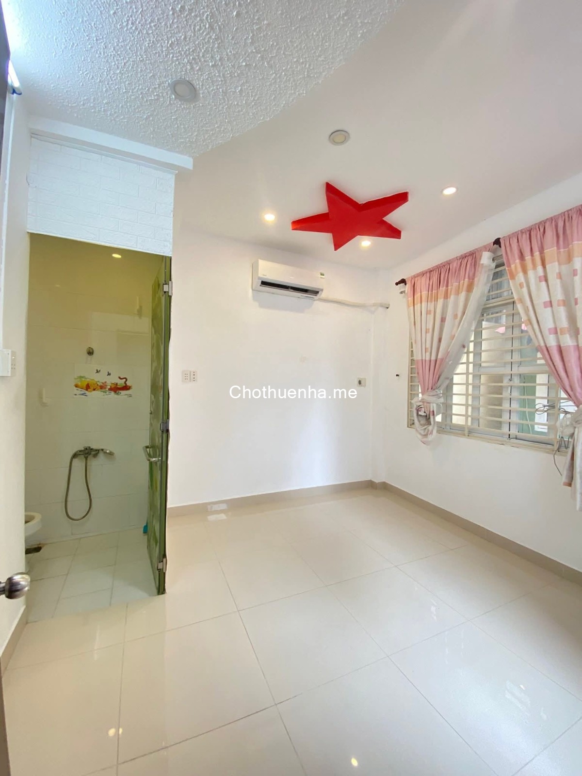 Nhà đẹp Lê Văn Sỹ – Quận 3, 2PN, 2WC, 3 tầng, giá 12 triệu/tháng.