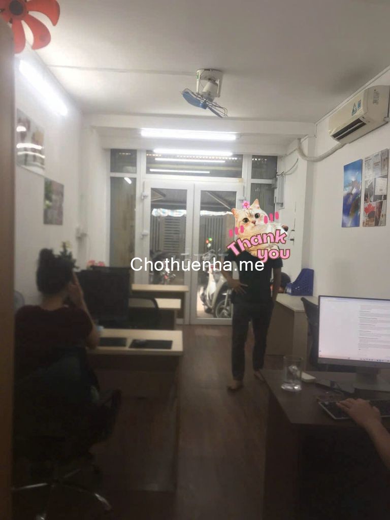 Cho thuê nhà nguyên căn hẻm lớn Nguyễn Cảnh Chân – Phường Cầu Kho, Quận 1