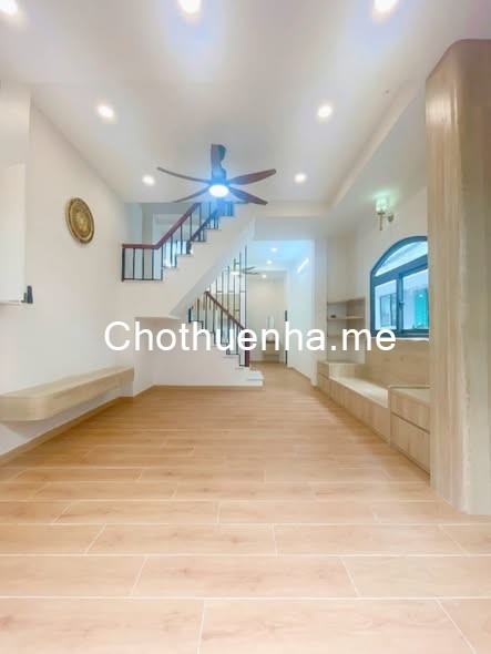 Cho thuê nhà mặt tiền Đoàn Văn Bơ – Phường 16, Quận 4