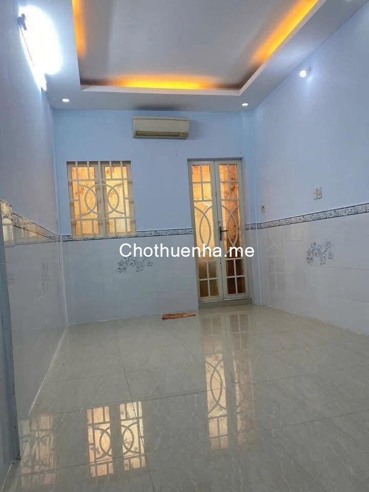 Cho thuê nhà Quận 4, Đường Hoàng Diệu – khu 20 Thước