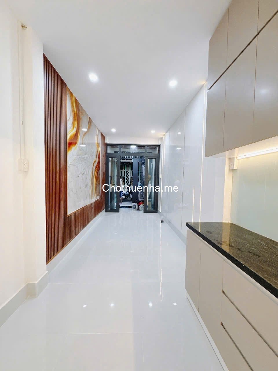 CHO THUÊ NHÀ ĐẸP 3 TẤM ĐÚC – TRỤC ĐƯỜNG NGUYỄN KHOÁI, P.2, QUẬN 4