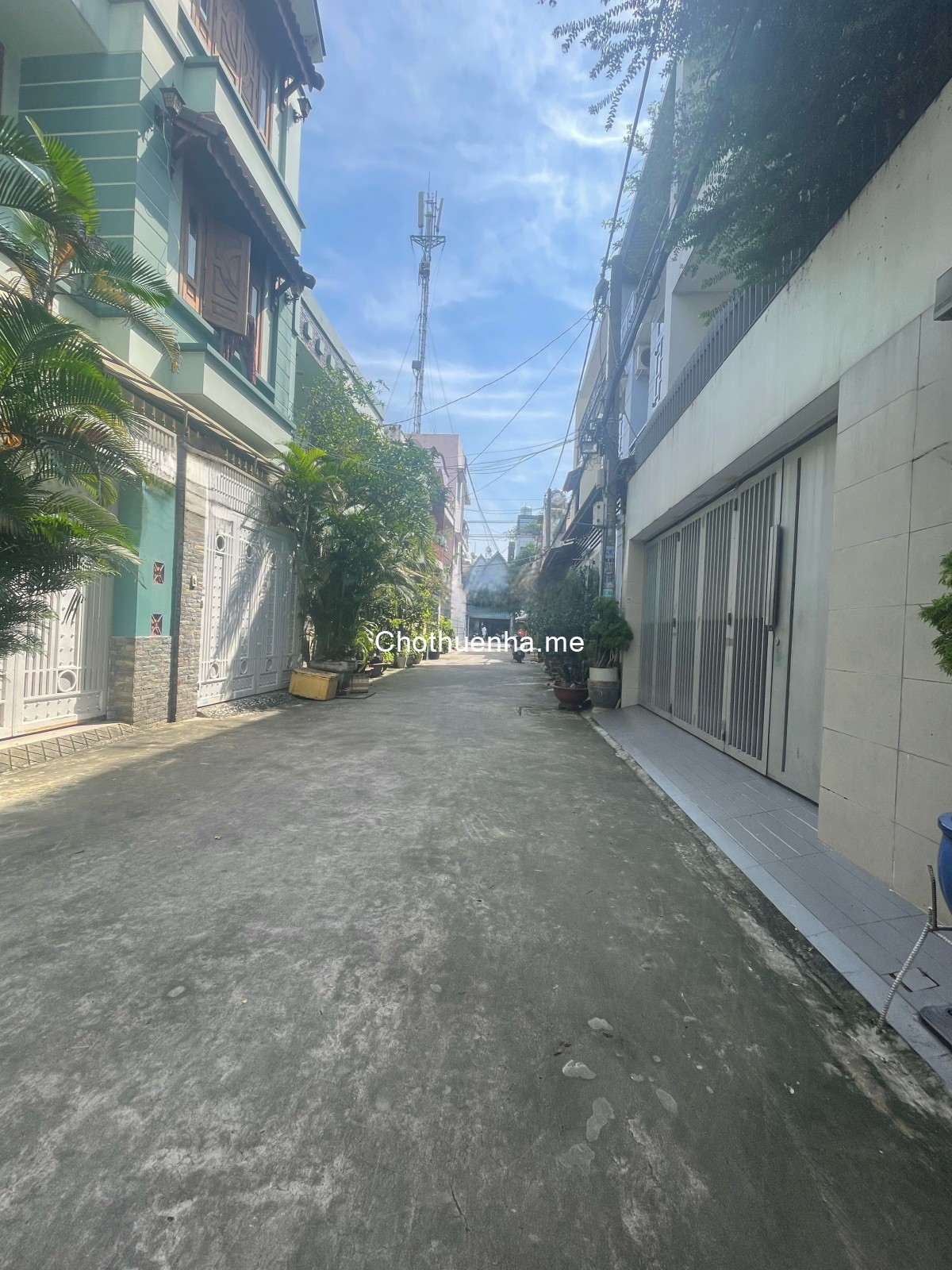 Cho thuê nhà mới Dương Đức Hiền cách MT 10m giá 11tr/tháng