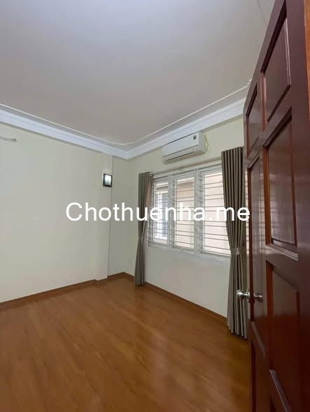 Cho thuê nhà riêng ngõ 521 Trương Định, 35m² x 5 tầng, 3PN khéo kín, 11 triệu