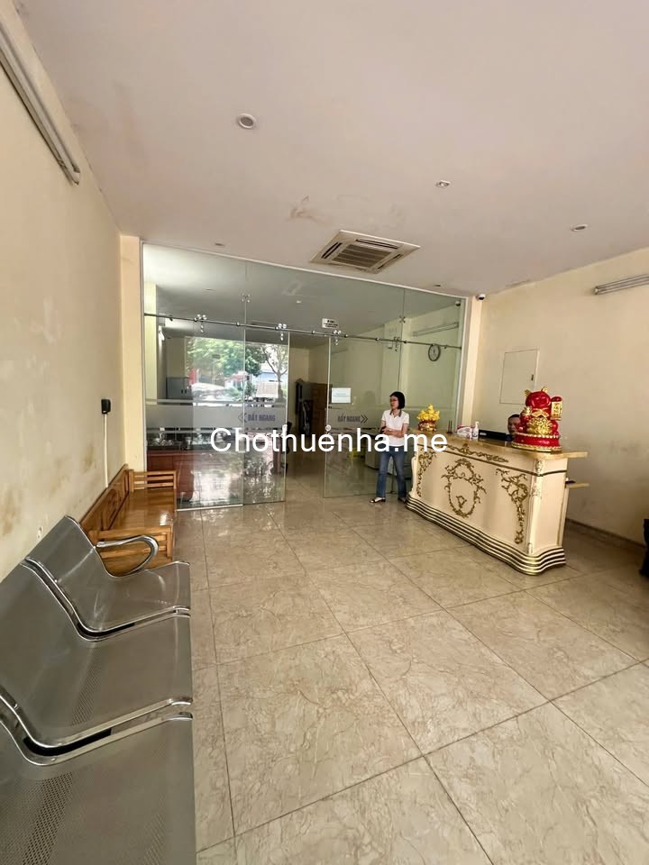 Cho thuê nhà Mặt Phố Vũ Phạm Hàm, 150m2 x 4 tầng, mặt tiền 6m Phòng Khám, Spa, VP...