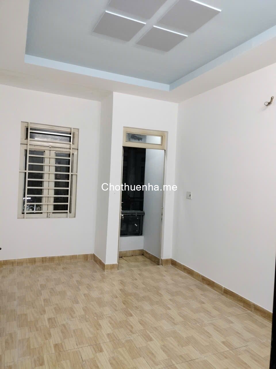 Nhà đường 1 trệt + 3 lầu đường số 4 – Bình Hưng Hoà B, Bình Tân