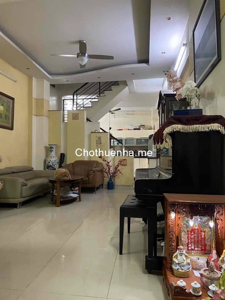 Cho thuê nhà Huỳnh Văn Bánh – Quận Phú Nhuận - 4,2m × 14m * Kết cấu: 1 trệt, 3 lầu