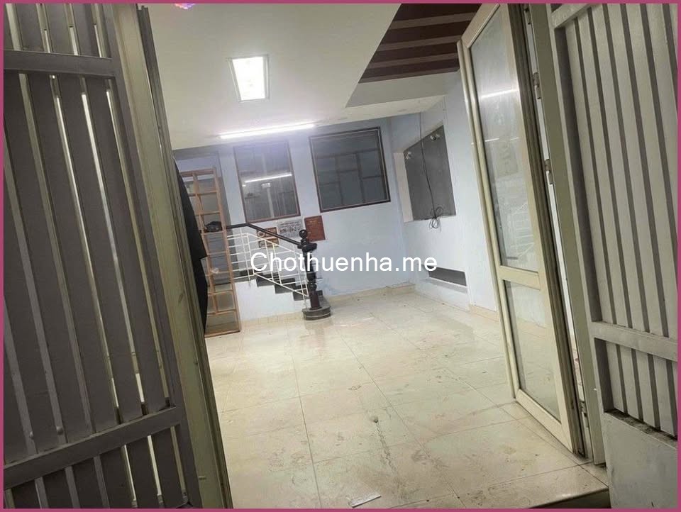 Cho thuê nhà 1 trệt, 2 lầu hẻm lớn đường Lê Duy Nhuận, P.12, Quận Tân Bình