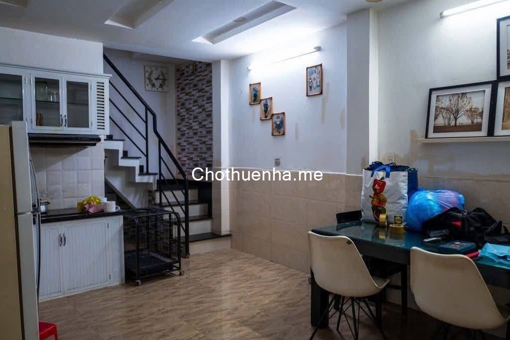 Nhà trệt + 3 lầu cho thuê gần chợ Hòa Bình – Quận 5