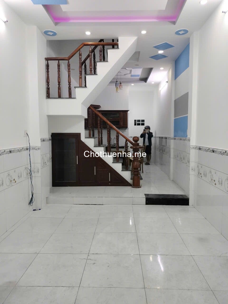 Nhà đường 1 trệt + 3 lầu đường số 4 – Bình Hưng Hoà B, Bình Tân