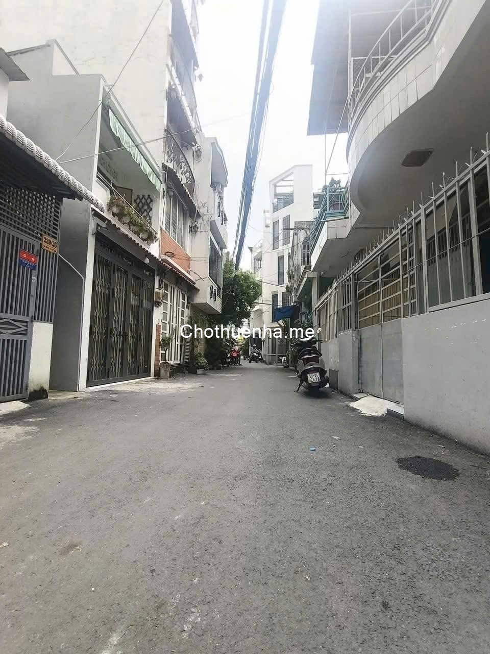 Cho thuê nhà 1 trệt, 2 lầu, 5PN, hẻm xe hơi đường Tô Hiến Thành, Quận 10