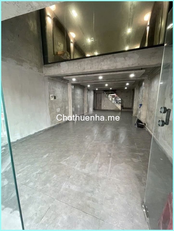 Cho thuê nhà nguyên căn mặt tiền đường Trịnh Văn Cấn – Phường Cầu Ông Lãnh, Quận 1