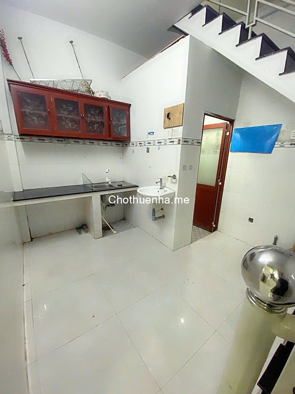 Nhà 1 trệt, 1 lầu, 2 phòng ngủ – 1 toilet tại Hương Lộ 2, Bình Trị Đông