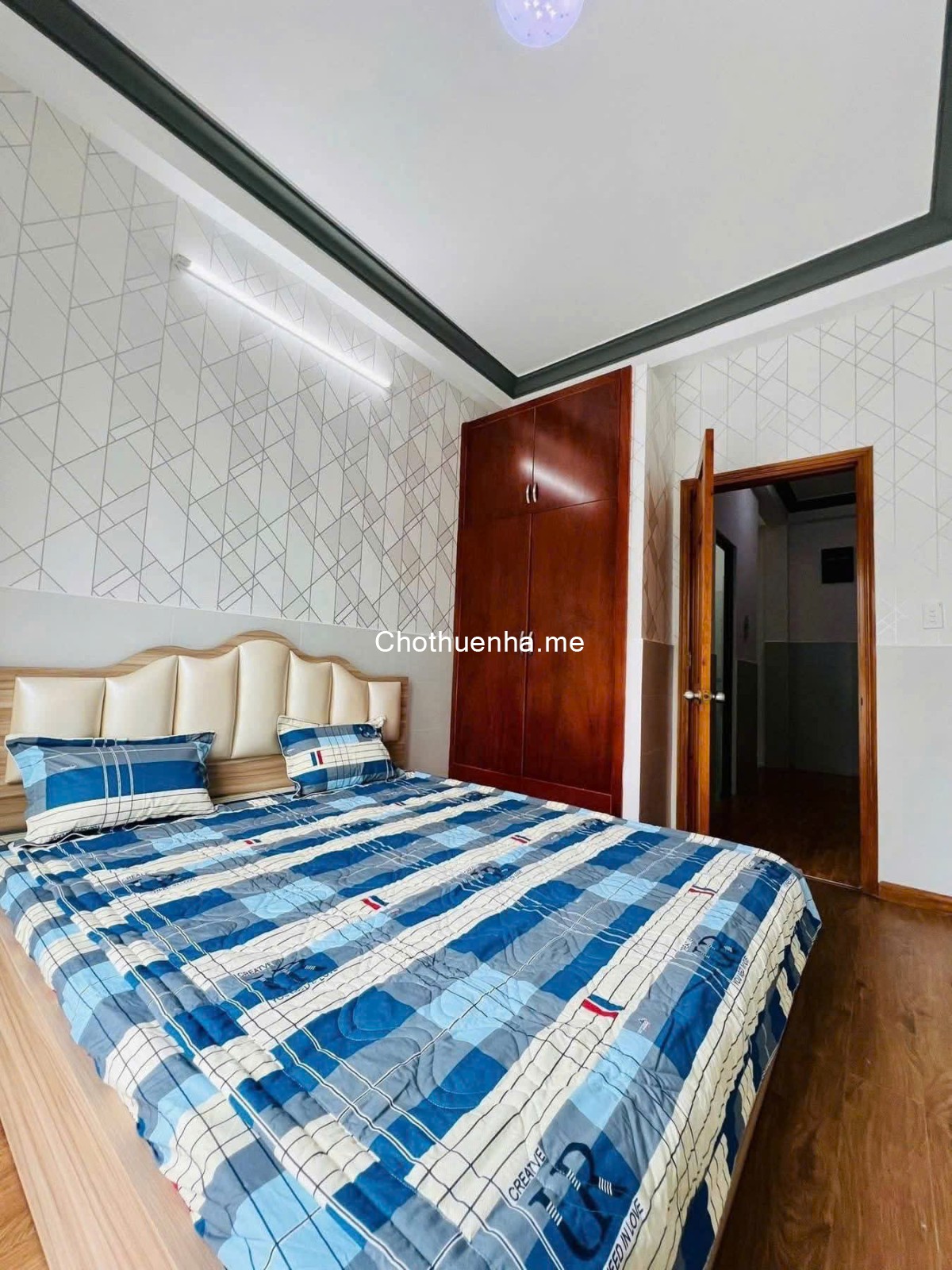 Cho thuê nhà mới đẹp – hẻm xe hơi 1/ Phan Huy Ích - 1 trệt + 2 lầu→ 4 phòng ngủ – 3 WC