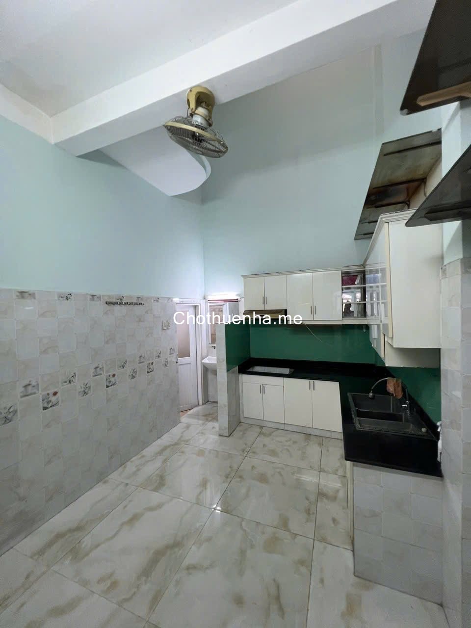 Cho thuê nhà Trệt + Lầu, 3 phòng ngủ, hẻm xe tải Ba Vân – P.14, Tân Bình