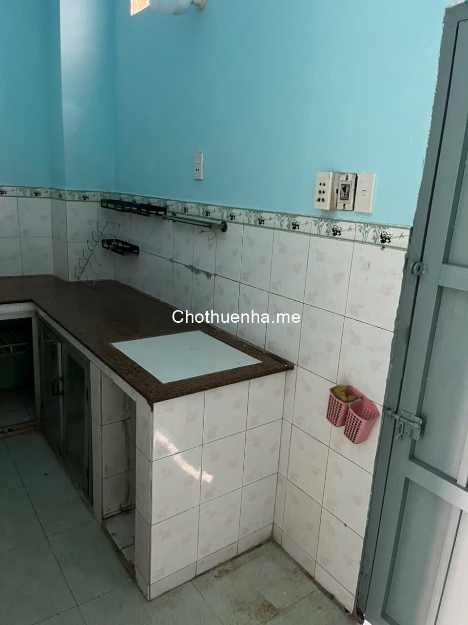 Cho thuê nhà mặt tiền nguyên căn Tỉnh Lộ 10, ngay Chợ Bà Hom - Cầu Bà Hom