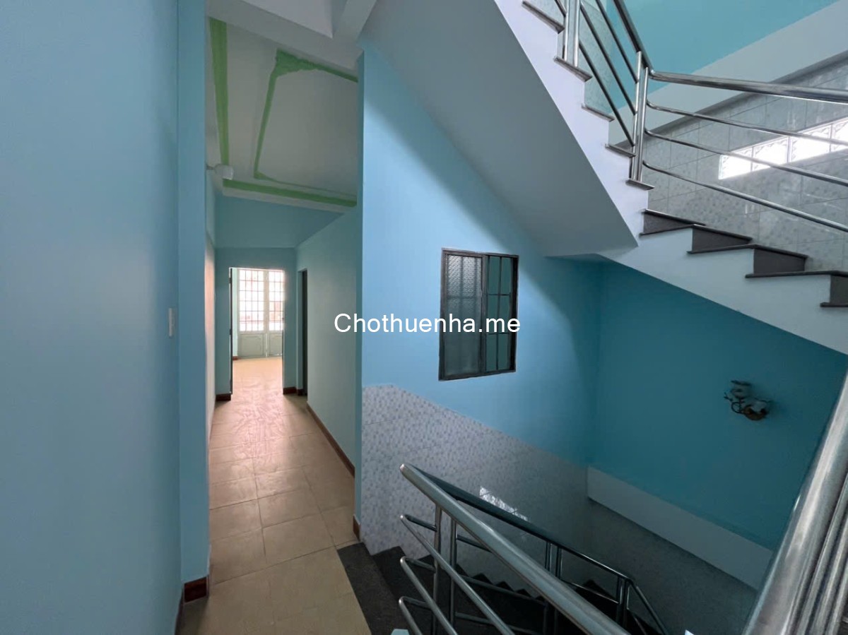 Cho thuê nhà mặt tiền nguyên căn Tỉnh Lộ 10, ngay Chợ Bà Hom - Cầu Bà Hom