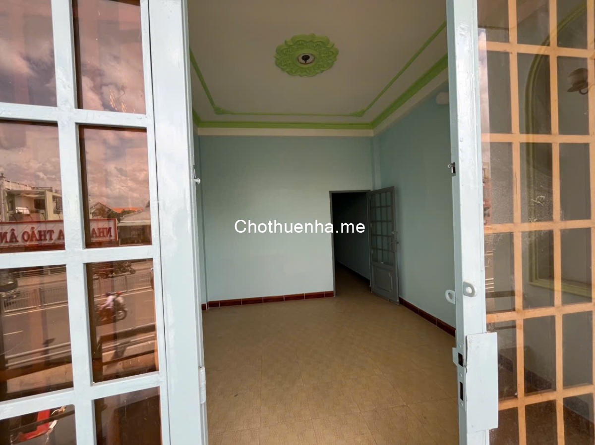 Cho thuê nhà mặt tiền nguyên căn Tỉnh Lộ 10, ngay Chợ Bà Hom - Cầu Bà Hom