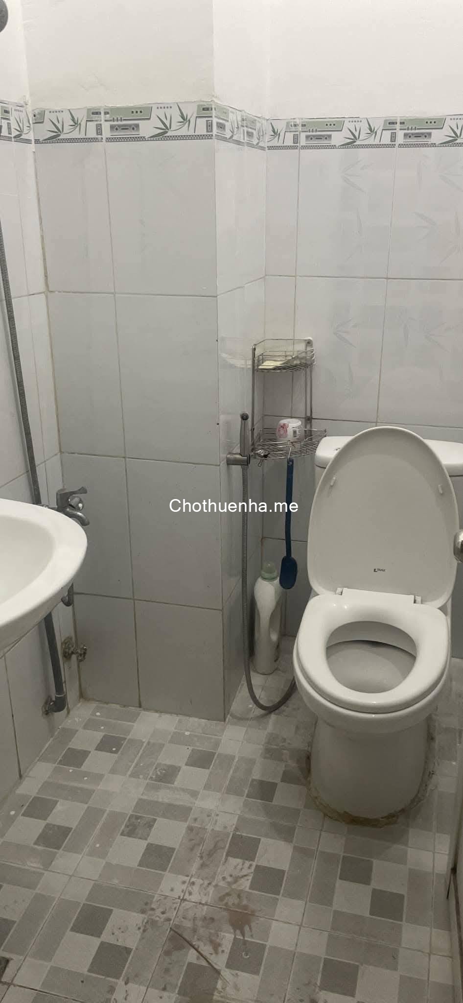 Nhà nguyên căn 90m² | Cấu trúc: 1 trệt, 2 lầu, 4PN, 3WC – Nguyễn Duy Trinh, Phú Hữu, Q9