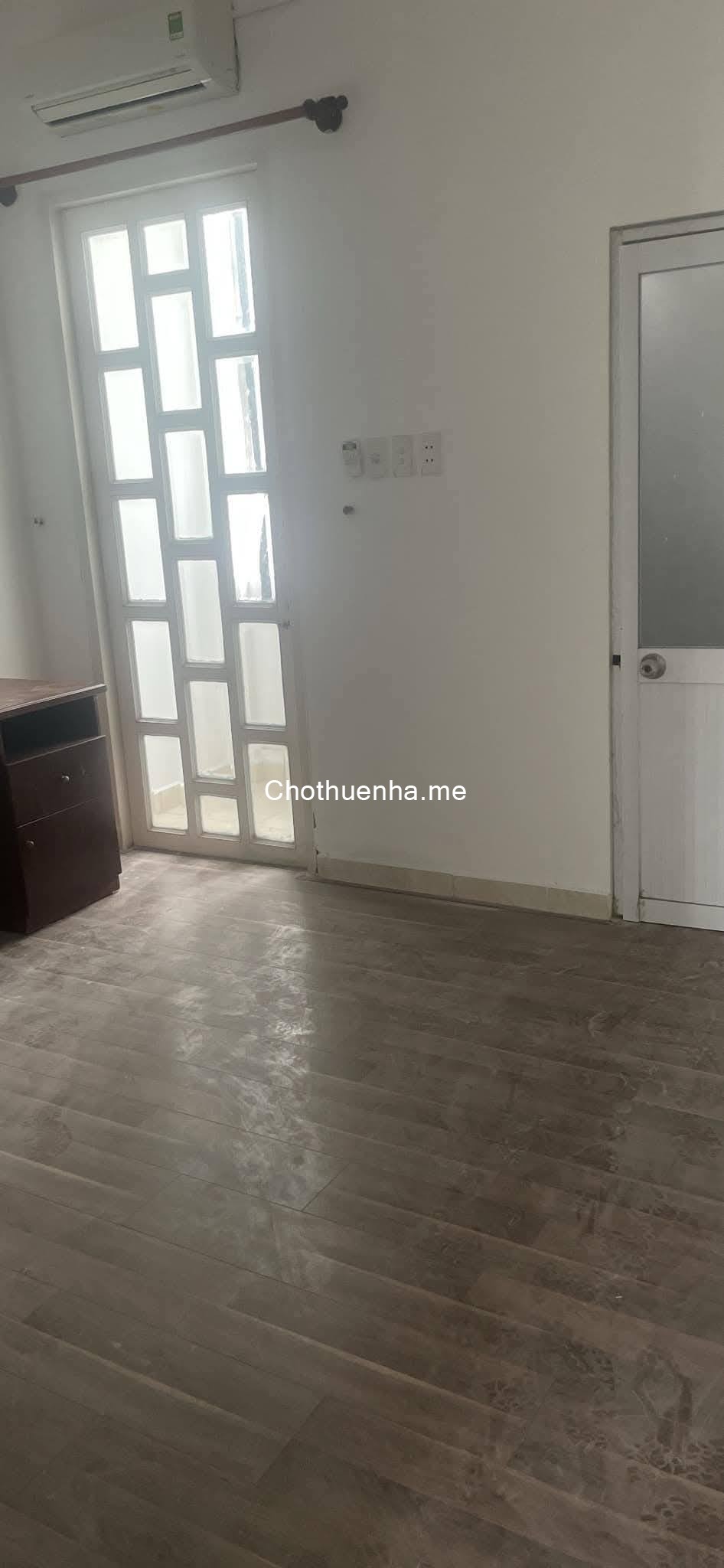 Nhà nguyên căn 90m² | Cấu trúc: 1 trệt, 2 lầu, 4PN, 3WC – Nguyễn Duy Trinh, Phú Hữu, Q9